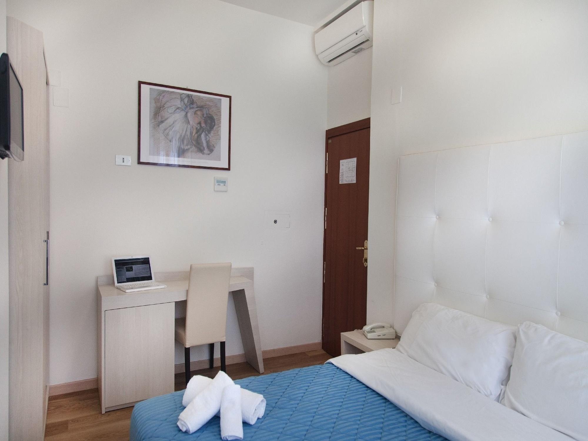 Riviera Mare Beach Life 3* Rimini