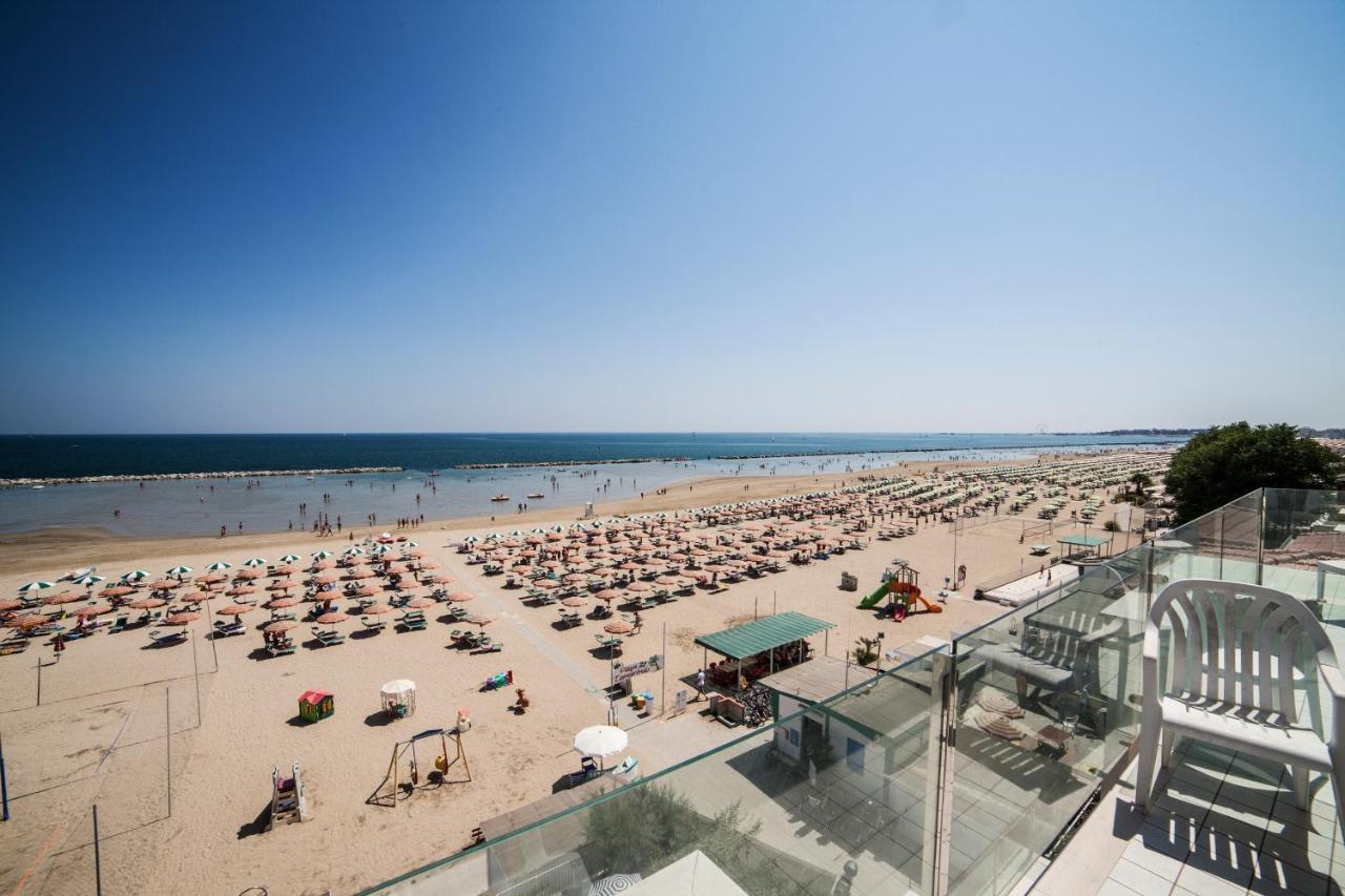 Riviera Mare Beach Life Rimini