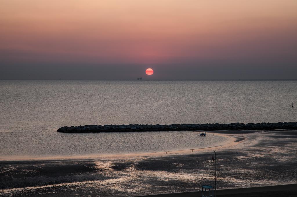 Hotel Riviera Mare Beach Life