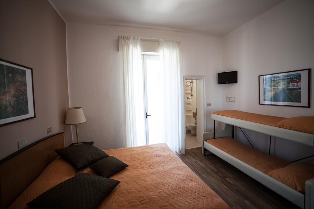 Hotel Riviera Mare Beach Life 3*