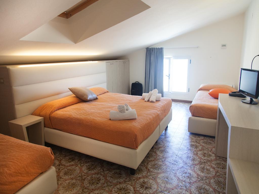 Hotel Riviera Mare Beach Life 3*